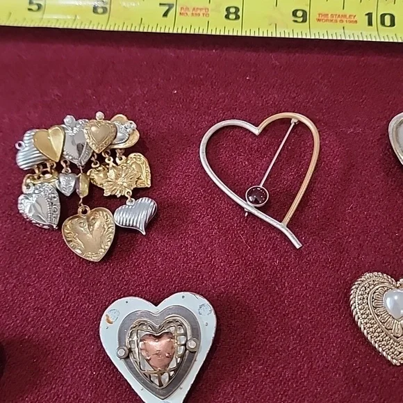 Vintage Miscellaneous Heart Brooches Pins Jewelry - Picture 2 of 9